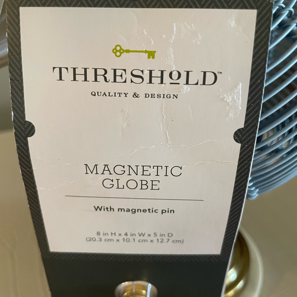 Small Globe - Picture 2 of 3